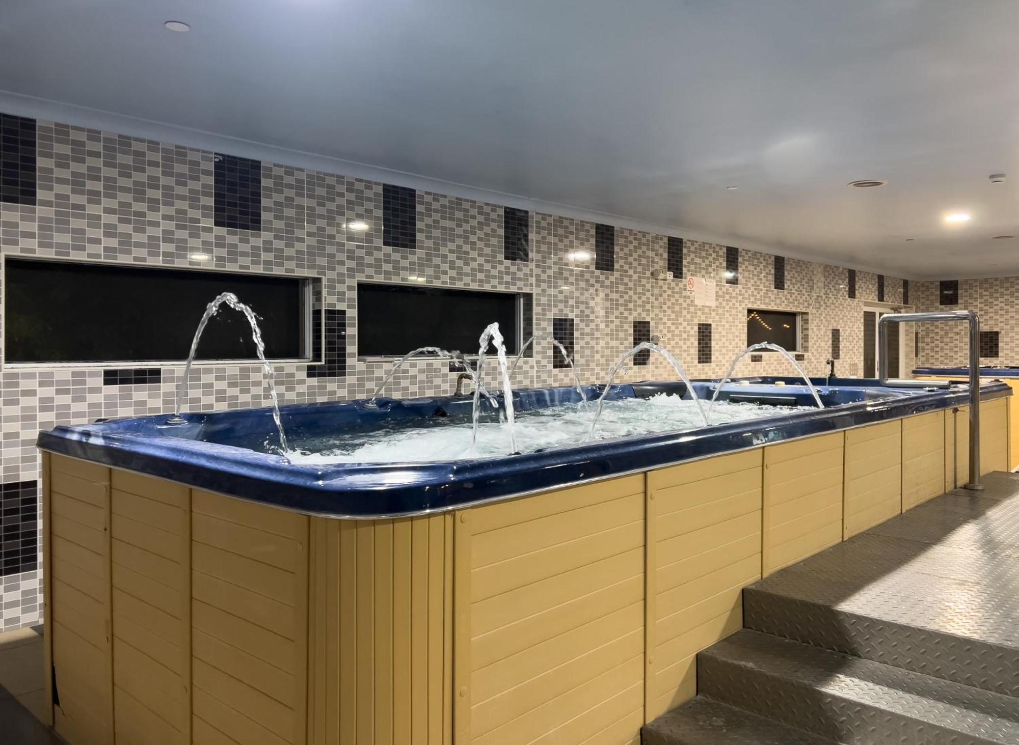 The Phoenix Artesian Spa Resort And Accommodation Moree Kültér fotó